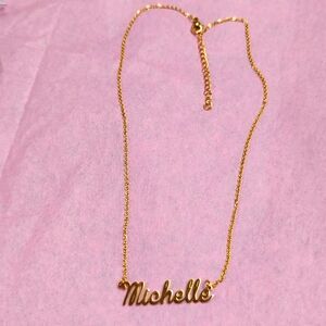 Personalized Gold 'Michelle' Name Necklace – Custom Jewelry